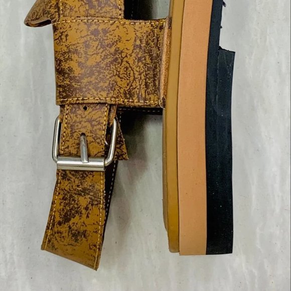 Premium Quality Men's Leather Sandals, Handcrafted Peshawari Chappal - Picture 7 of 12